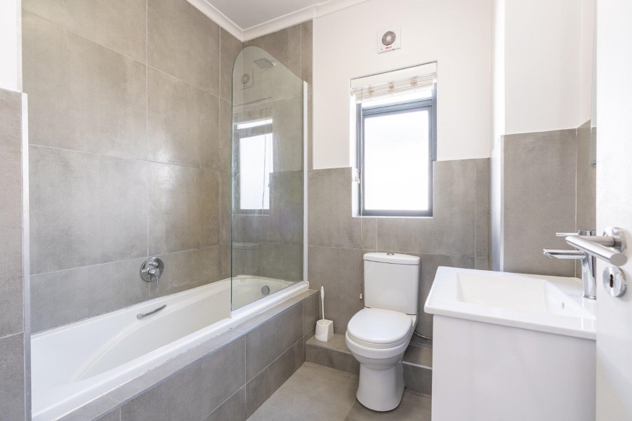 2 Bedroom Property for Sale in Burgundy Estate Western Cape